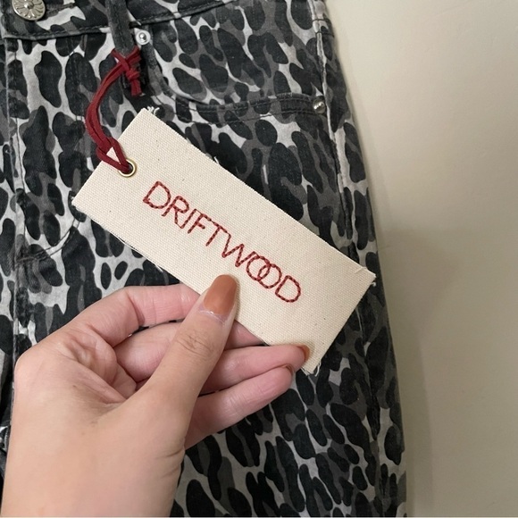 Driftwood NWT Jackie Animal Print Skinny Jeans Mob Wife - Picture 3 of 10